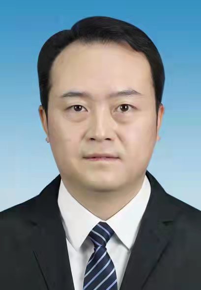許 凡